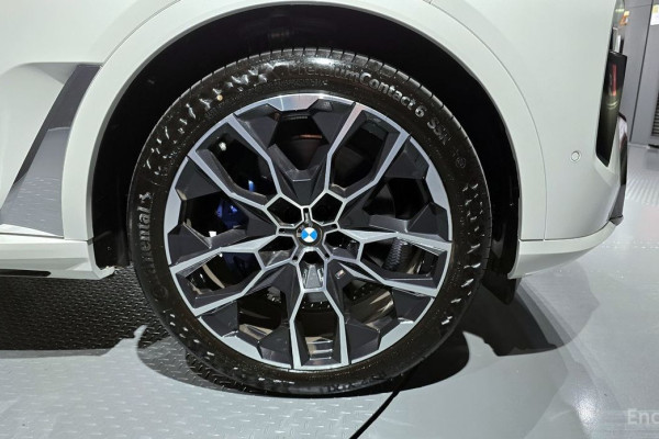 2025 BMW X7 с пробегом 3 273 км