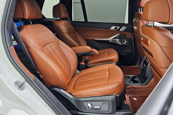 2024 BMW X7 с пробегом 17 316 км