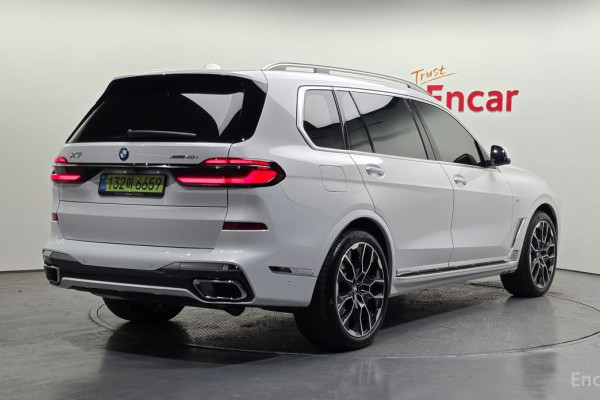 2025 BMW X7 с пробегом 5 872 км