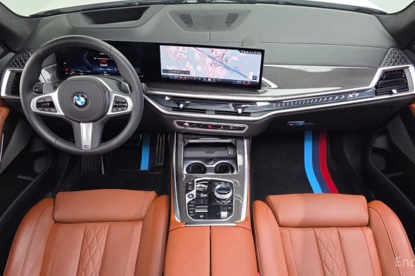 2025 BMW X7 с пробегом 5 872 км
