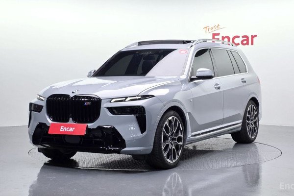2024 BMW X7 с пробегом 9 737 км
