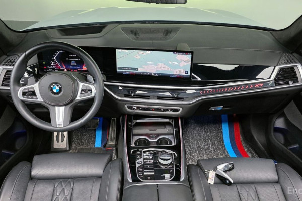 2024 BMW X7 с пробегом 9 737 км