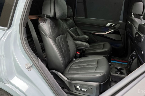 2024 BMW X7 с пробегом 9 737 км