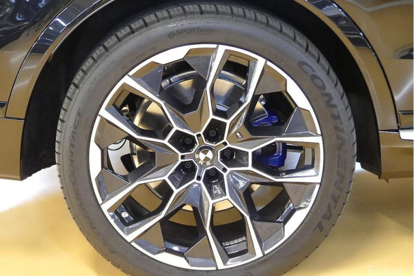 2025 BMW X7 с пробегом 4 100 км