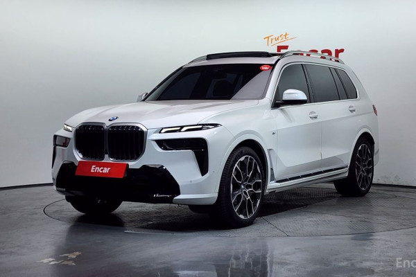 2024 BMW X7 с пробегом 44 329 км