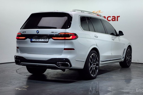 2024 BMW X7 с пробегом 44 329 км