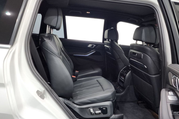 2024 BMW X7 с пробегом 44 329 км