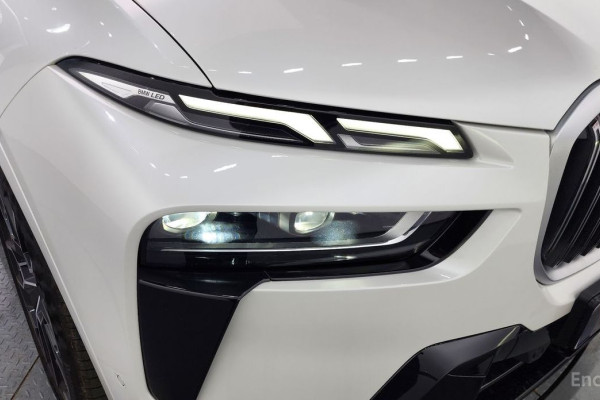 2024 BMW X7 с пробегом 44 329 км