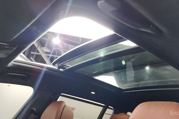 2025 BMW X7 с пробегом 7 966 км