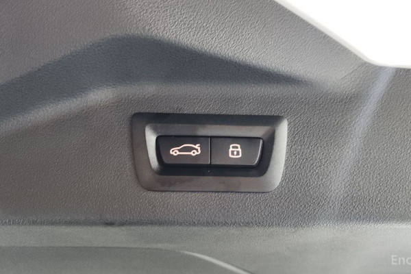 2025 BMW X7 с пробегом 7 966 км