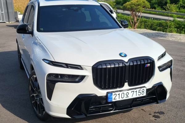 2024 BMW X7 с пробегом 19 000 км