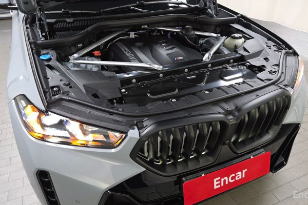 2025 BMW X6 с пробегом 7 780 км