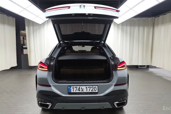 2025 BMW X6 с пробегом 7 780 км