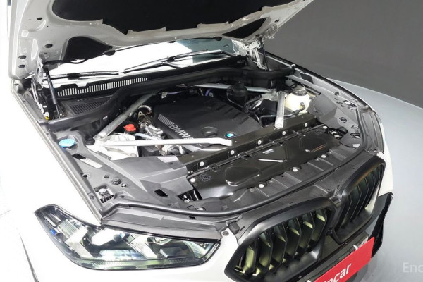 2025 BMW X6 с пробегом 9 340 км