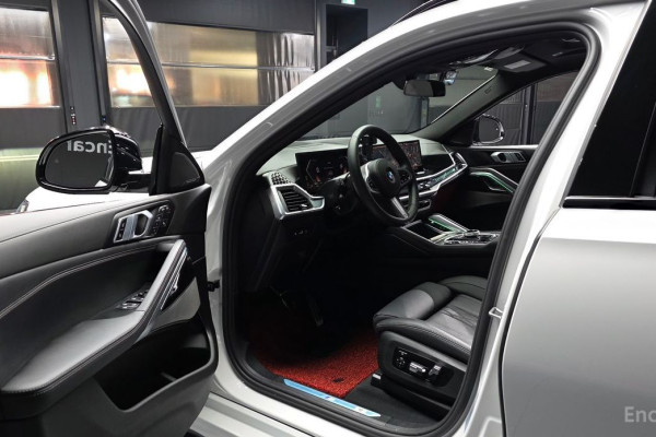 2025 BMW X6 с пробегом 9 340 км
