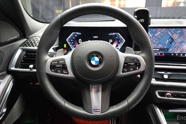 2025 BMW X6 с пробегом 9 340 км