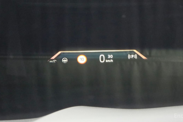 2025 BMW X6 с пробегом 9 340 км