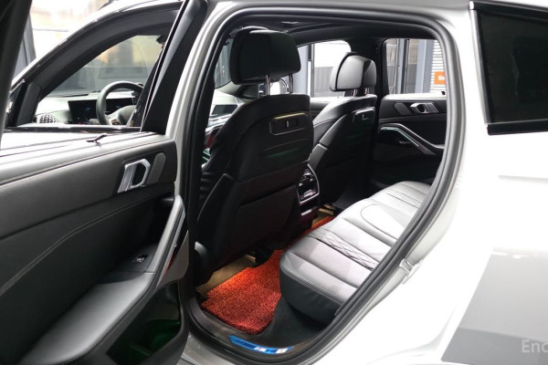 2025 BMW X6 с пробегом 9 340 км