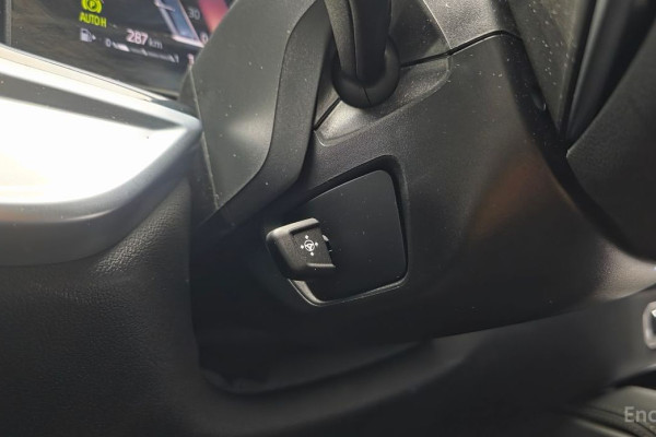 2025 BMW X6 с пробегом 9 340 км