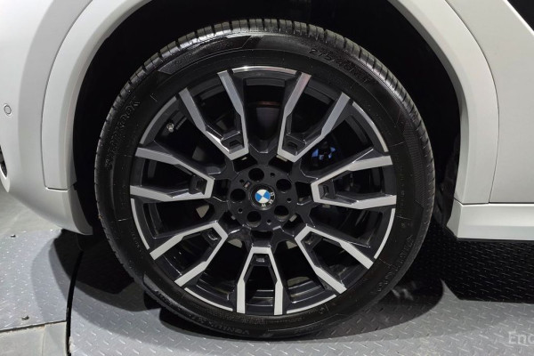 2025 BMW X6 с пробегом 7 486 км