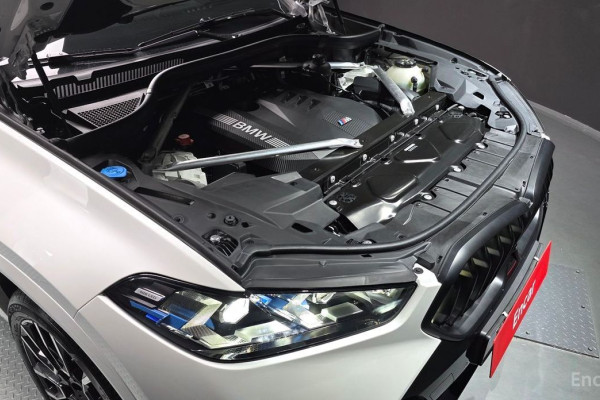 2025 BMW X6 с пробегом 7 486 км