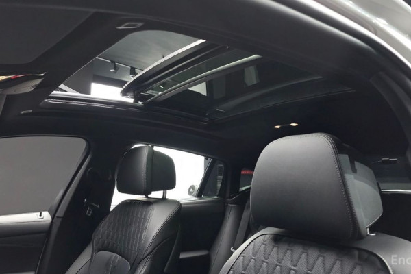 2025 BMW X6 с пробегом 7 486 км