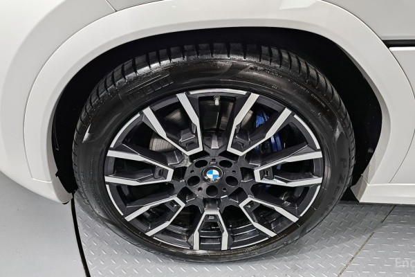 2025 BMW X6 с пробегом 8 095 км