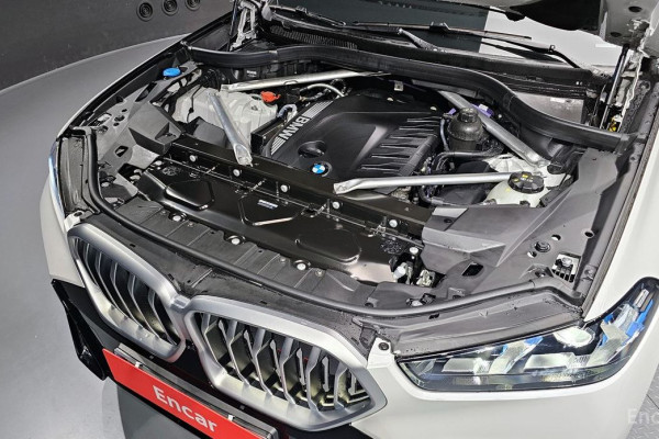 2025 BMW X6 с пробегом 8 095 км