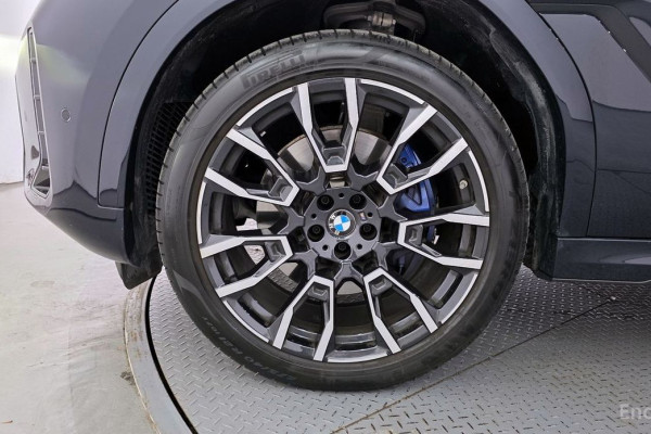 2025 BMW X6 с пробегом 15 427 км