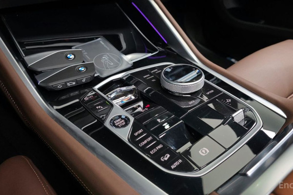 2025 BMW X6 с пробегом 15 427 км