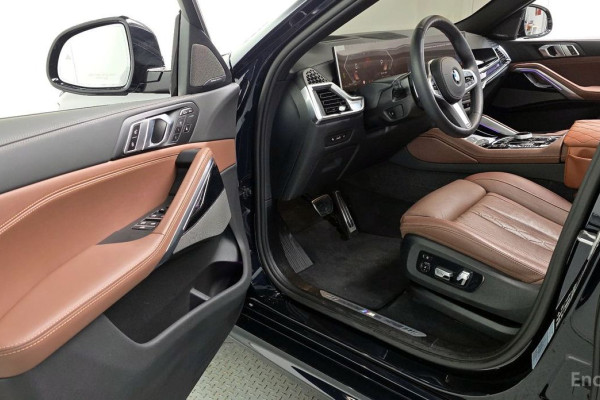 2025 BMW X6 с пробегом 15 427 км