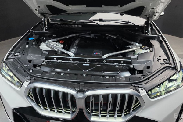 2025 BMW X6 с пробегом 7 902 км