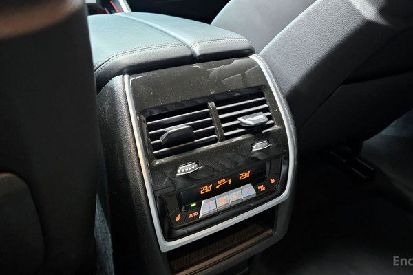 2025 BMW X6 с пробегом 14 425 км