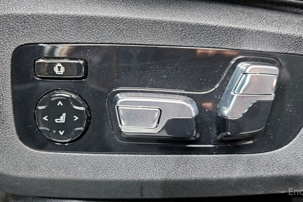 2025 BMW X6 с пробегом 14 425 км