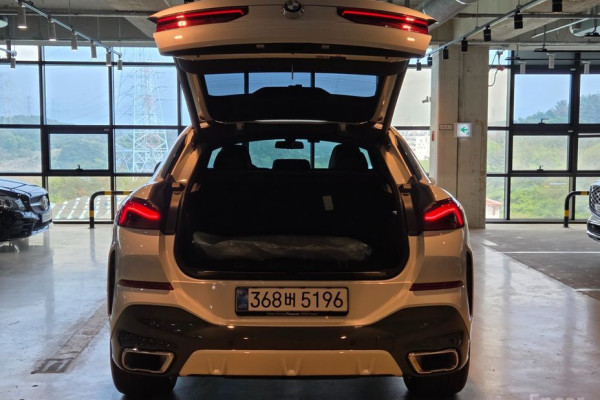 2025 BMW X6 с пробегом 18 380 км