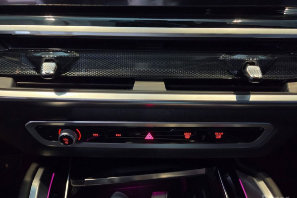 2025 BMW X6 с пробегом 18 380 км