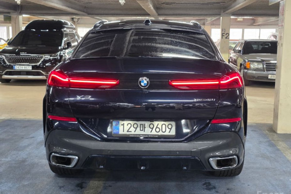 2025 BMW X6 с пробегом 7 410 км