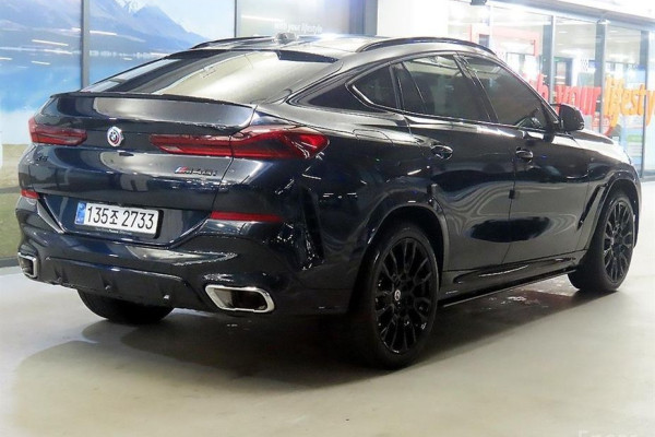 2024 BMW X6 с пробегом 49 222 км