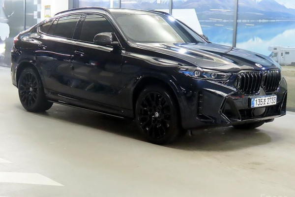 2024 BMW X6 с пробегом 49 222 км