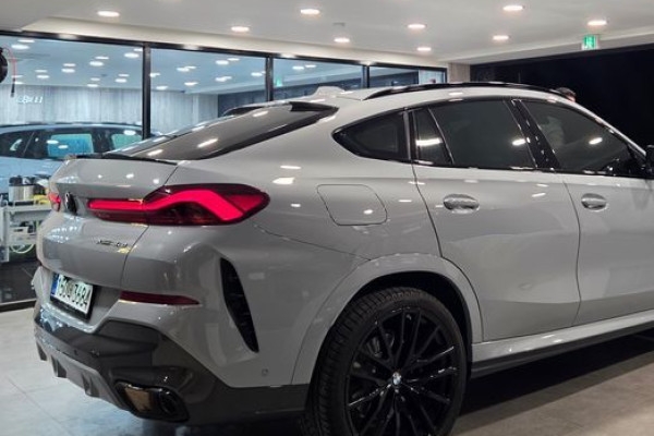 2026 BMW X6 с пробегом 4 000 км
