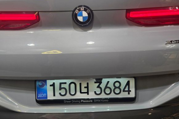 2026 BMW X6 с пробегом 4 000 км