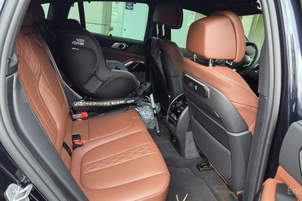 2025 BMW X6 с пробегом 6 500 км