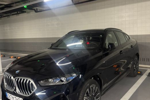 2026 BMW X6 с пробегом 10 км