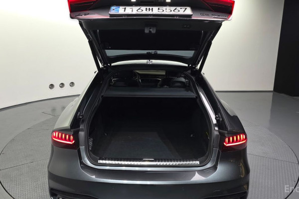 2021 Audi A7 с пробегом 58 614 км