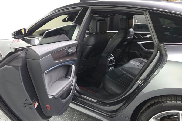 2021 Audi A7 с пробегом 58 614 км