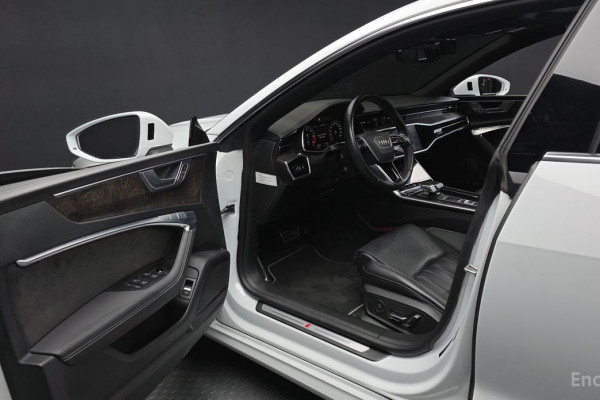 2021 Audi A7 с пробегом 118 875 км