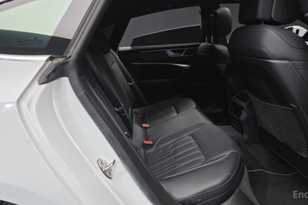 2021 Audi A7 с пробегом 118 875 км