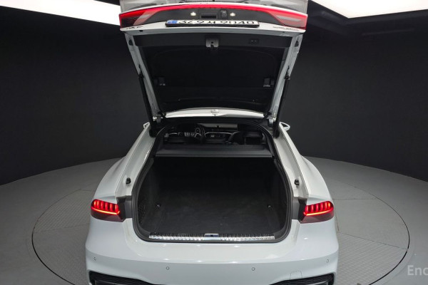 2021 Audi A7 с пробегом 118 875 км