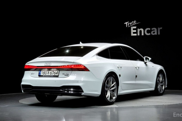 2020 Audi A7 с пробегом 44 627 км