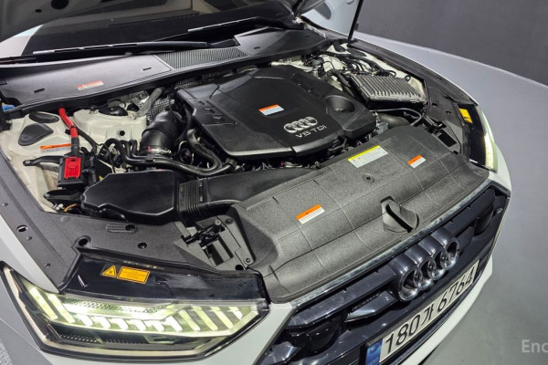 2020 Audi A7 с пробегом 44 627 км